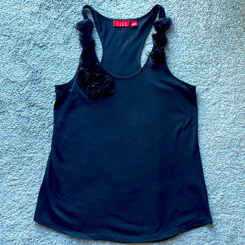 Elle Black Rosette Accent Scoop-neck Tank Top (Size S)